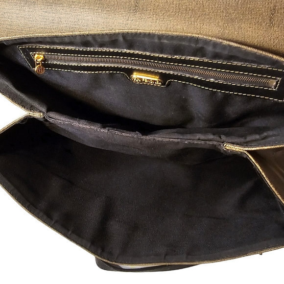 VINTAGE FENDI HANDBAG - Picture 7 of 12